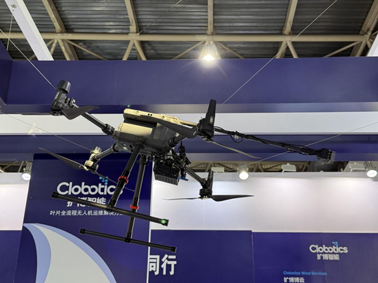 Clobotics Hummingbird lightning protection testing